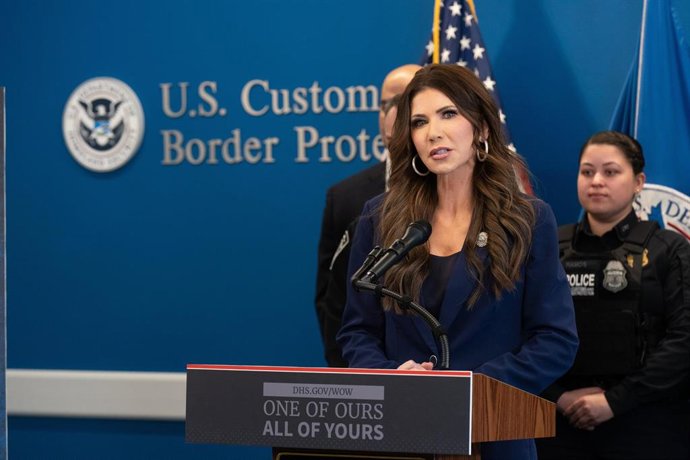 La secretaria de Seguridad Nacional, Kristi Noem