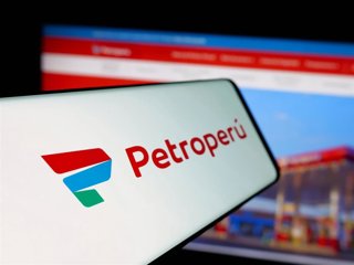 Archivo - Imagen del lototipo de Petroperú, compañía peruana de petróleo
