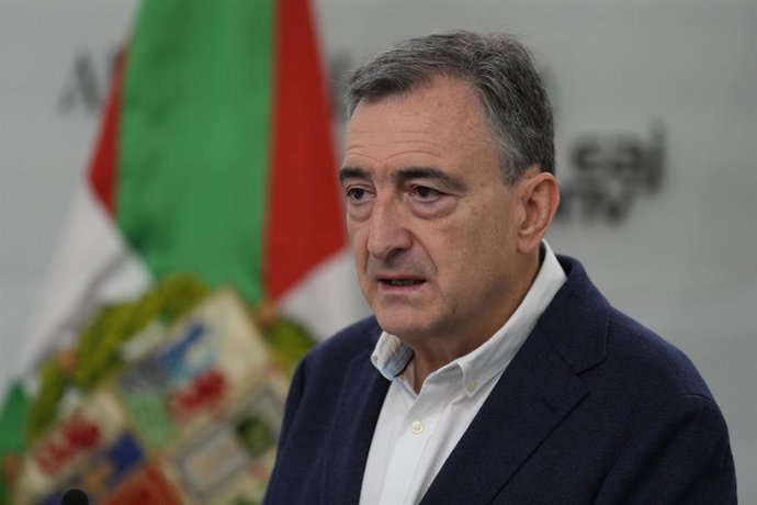 Archivo - El presidente del EBB de EAJ-PNV, Aitor Esteban, comparece en el 50º aniversario de la muerte del dictador Francisco Franco, en Sabin Etxea, a 20 de noviembre de 2025, en Bilbao, Vizcaya, País Vasco (España).