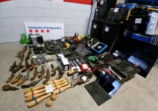 Material intervingut després de l'entrada i escorcoll