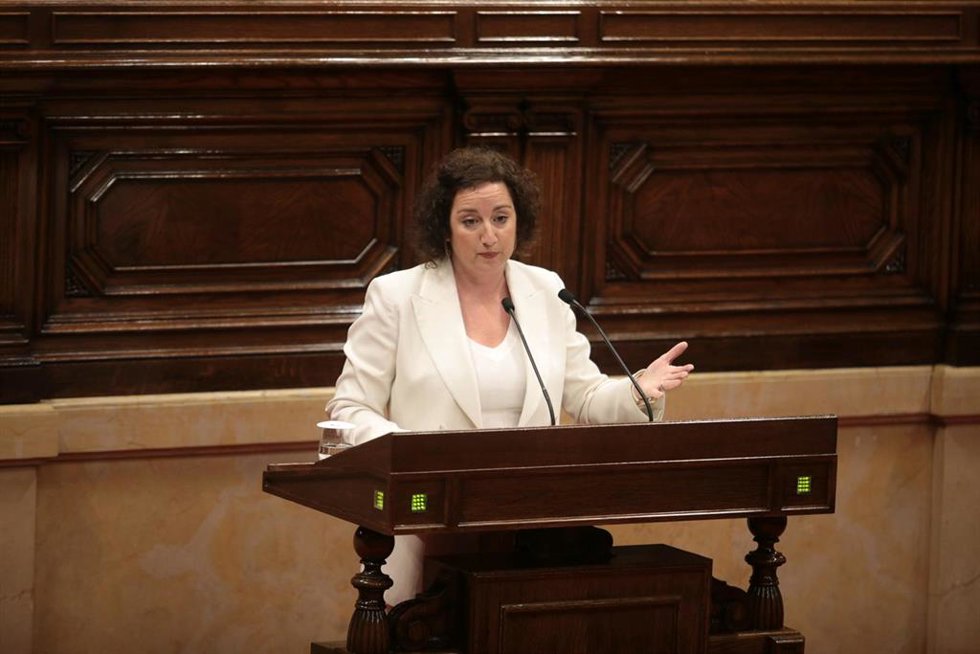 Archivo - La portavoz del PSC en el Parlament, Alícia Romero, interviene durante una sesión plenaria del debate final de los Presupuestos de la Generalitat 2023, en el Parlament, a 10 de marzo de 2023, en Barcelona, Catalunya (España). El Parlament cele