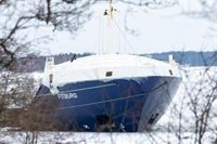 Finlandia libera el carguero sospechoso de dañar un cable submarino a finales de 2025 en el Báltico
