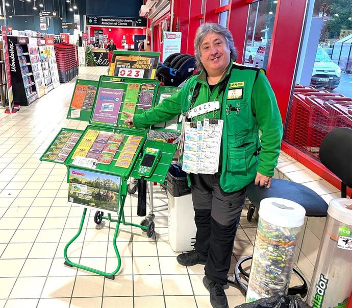El vendedor agente de la ONCE Daniel Fernández Haro