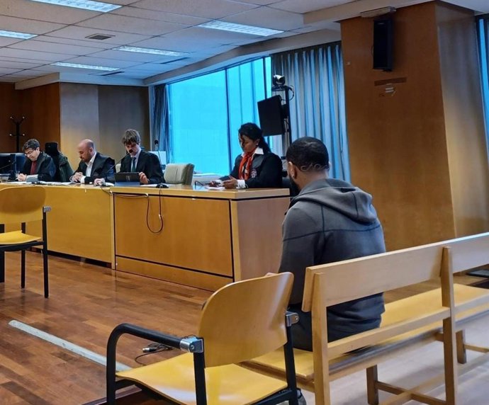 Juicio por el atropello mortal a un joven durante la venta de un móvil