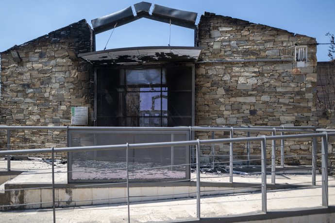 Aula Arqueológica de Las Médulas, a 22 de agosto de 2025, tras los incendios forestales.