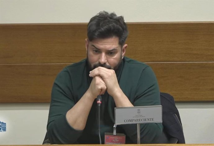 El miembro de la Brigada de Salvamento Minero David Hevia, en la comisión de investigación sobre el accidente en Degaña.
