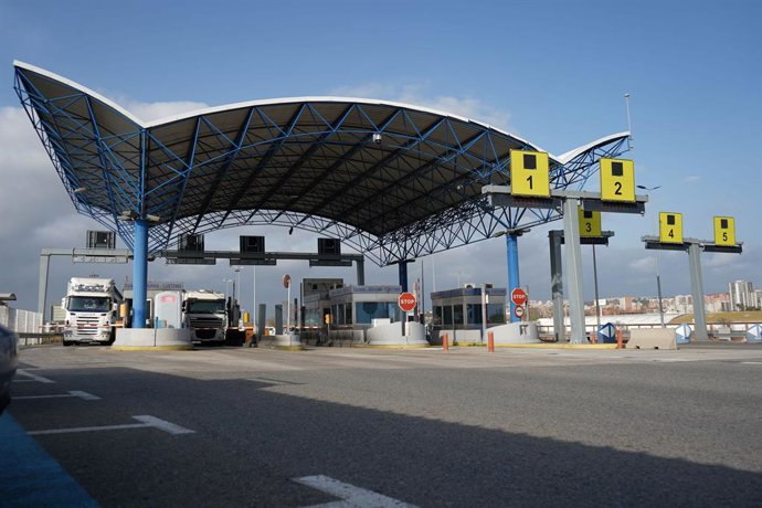 Un dels accessos al Port de Tarragona 