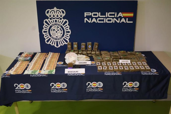 Droga intervenida por la Policía Nacional en Albacete.