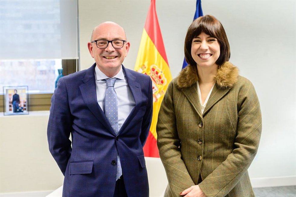 La ministra Diana Morant junto a Ángel Pelayo, nuevo rector de la Universidad Internacional Menéndez Pelayo