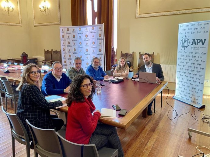 Reunión del jurado del Premio Nacional de Periodismo 'Miguel Delibe' que concede la APV.