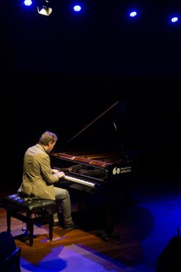 Archivo - La cantante Itziar Yagüe y el pianista Paul San Martín rendirán homenaje en Eibar el día 25 a Bessie Smith