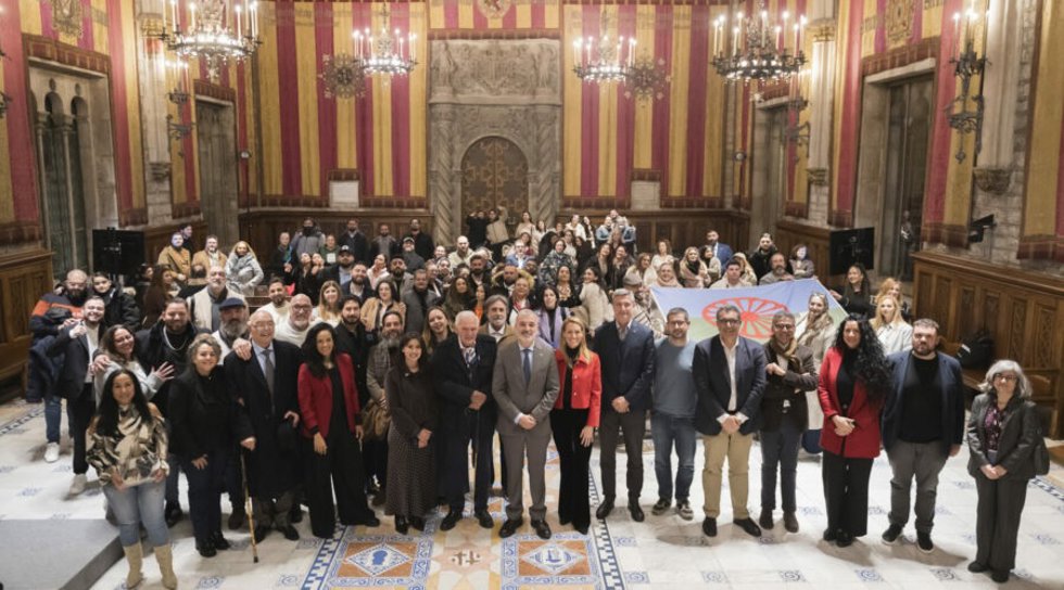 Collboni anuncia la nueva Medida de Gobierno del Plan Local del Pueblo Gitano 2026-2030