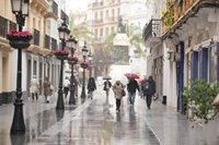 Aviso amarillo en Cádiz, Huelva y Sevilla este martes por lluvias de hasta 15 l/m2 en una hora