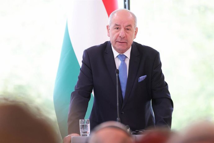 Archivo - El presidente de Hungría, Tamas Sulyok, durante una rueda de prensa en Eslovenia en abril de 2024 (archivo)