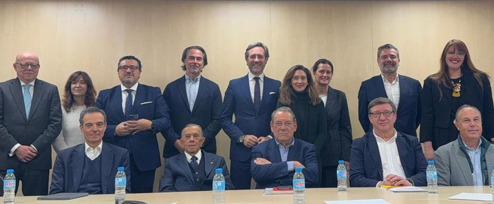 La Mesa del Turismo crea el consejo de Política Europea para impulsar la voz del sector en Bruselas.