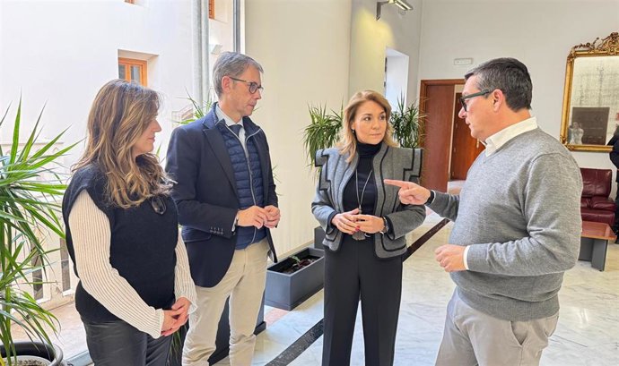 La Generalitat concede las primeras ayudas directas por un total de 300.000 euros para la compra de vivienda a 32 familias afectadas por la dana