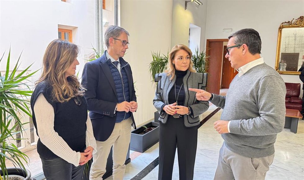 La Generalitat concede las primeras ayudas directas por un total de 300.000 euros para la compra de vivienda a 32 familias afectadas por la dana