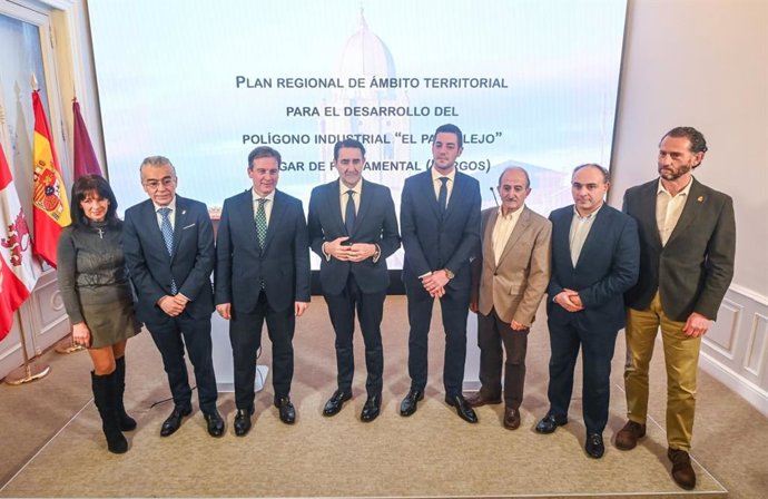 Presentación del proyecto de urbanización del polígono de Melgar de Fernamental (Burgos).