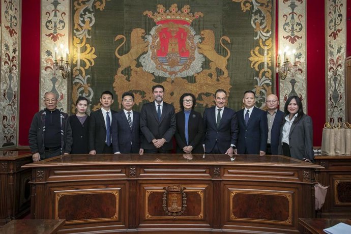 Alicante retoma su "hermanamiento" con Wenzhou para "reforzar los lazos" con China