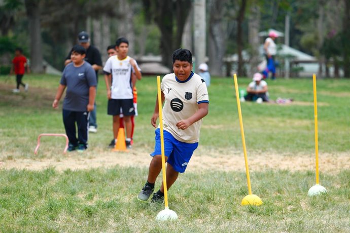 EsSalud exhorta a aprovechar vacaciones con actividades lúdicas y recreativas.