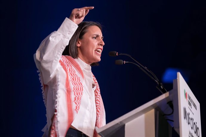 Archivo - La eurodiputada de Podemos, Irene Montero, durante una intervención en la  Universidad de Otoño de Podemos en el Palacio de la Prensa de Callao, a 19 de octubre de 2025, en Madrid (España). 