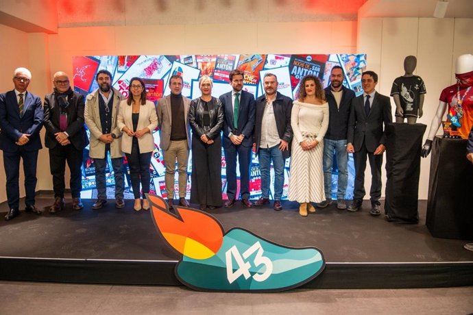 Presentación de la 43 Carrera Urbana Internacional Noche de San Antón.