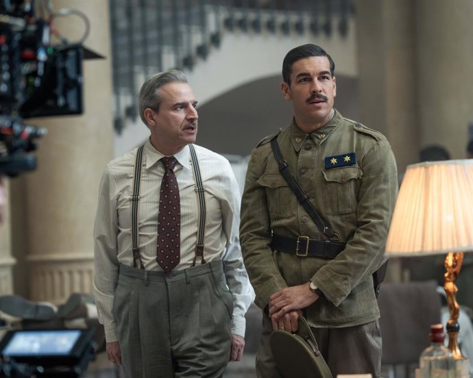 Archivo - Alberto San Juan y Mario Casas