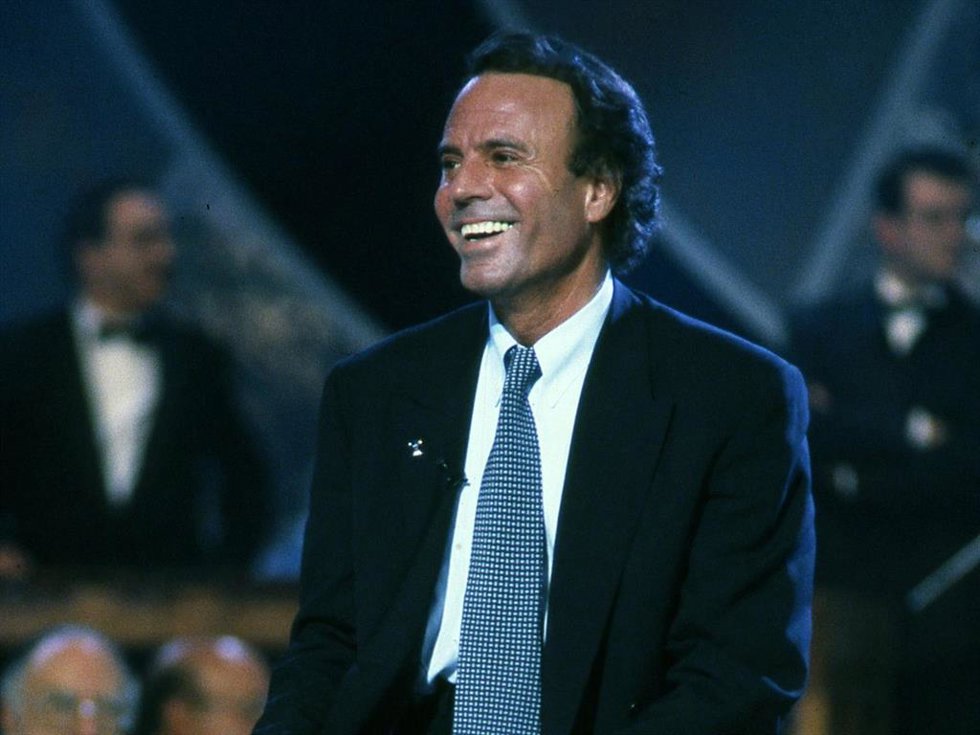 Archivo - JULIO IGLESIAS EN IMAGEN DE ARCHIVO
