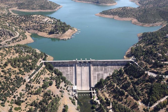 Imagen de archivo del embalse del Guadalmena.