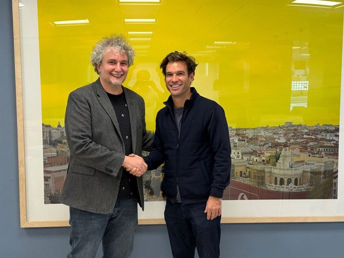 Bill Murphy de Fik junto a Jorge Lana, CEO de Modulor