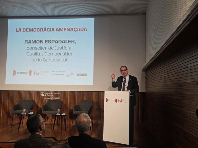 El conseller Ramon Espadaler clausura la jornada.