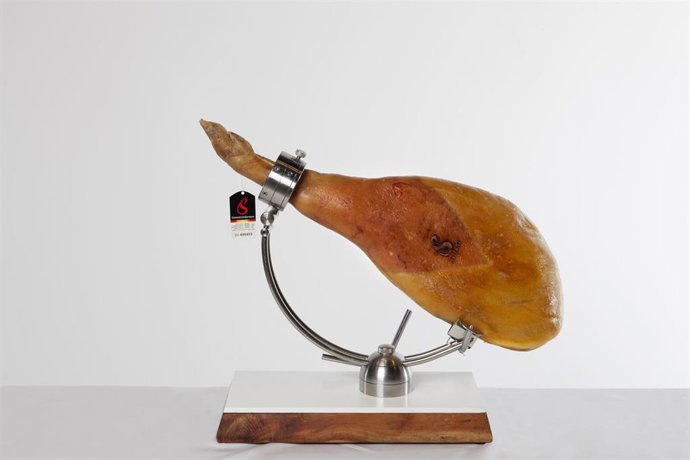Archivo - Las exportaciones del Consorcio del Jamón serrano crecieron un 2,8% interanual en 2025, con 721.705 piezas
