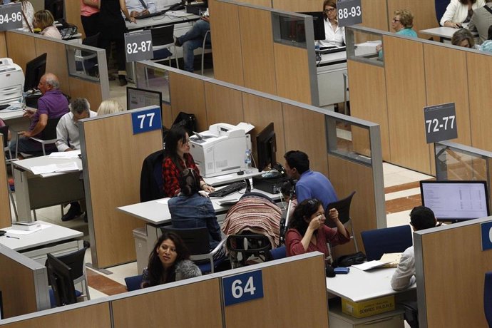 Archivo - (Foto De ARCHIVO) Declaración De La Renta, AEAT, Impuestos, Tributación, Tributar, Hacienda.    EUROPA PRESS 11/5/2015