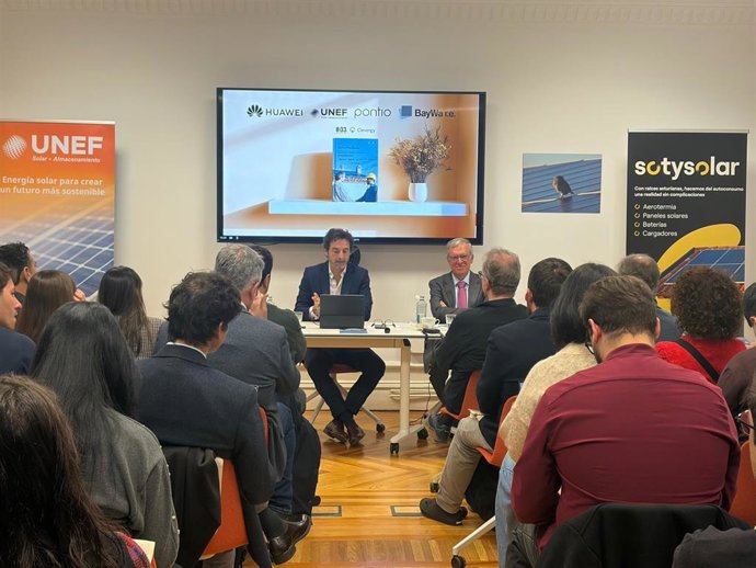 Presentación del 'InformeSolar 2025: Radiografía del autoconsumo en España'