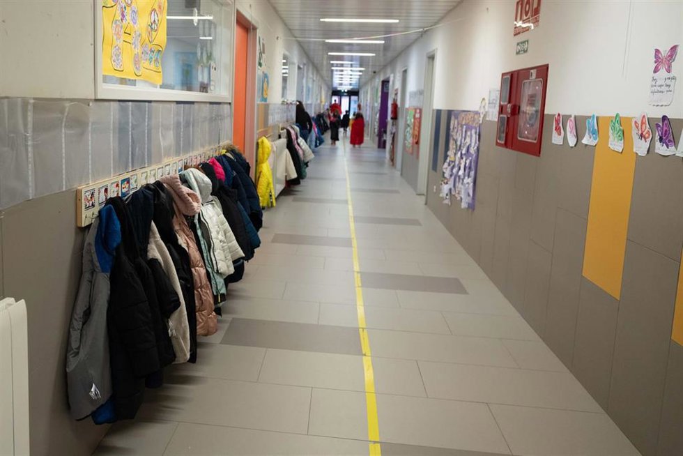 Archivo - La cifra de auxiliares de educación especial en los centros educativos aragoneses ha crecido en los tres últimos cursos.
