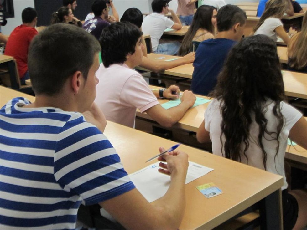 Archivo - Alumnos, Estudiantes, Examen