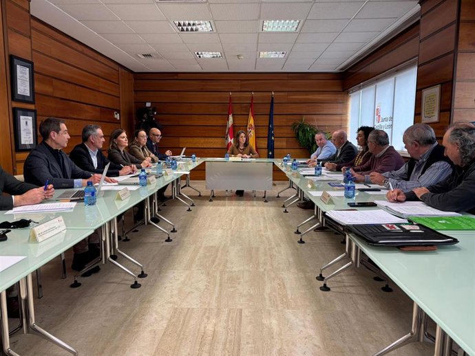 La consejera de Agricultura preside el Consejo Regional Agrario monográfico sobre el acuerdo UE-Mercosur