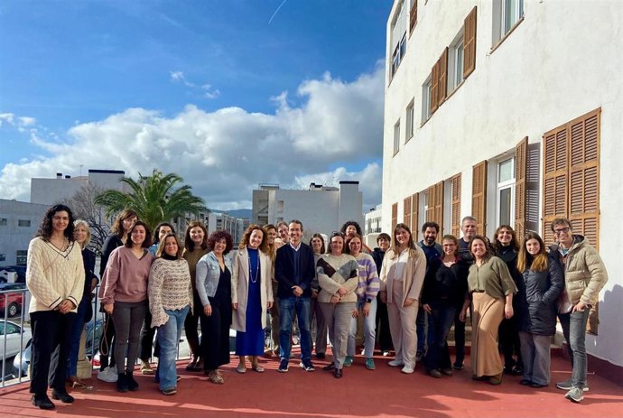 El IMAS refuerza la coordinación entre escuelas y la Sección de Acogimiento Familiar con una formación dirigida a orientadores educativos.