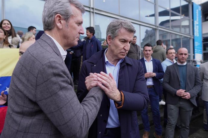 Rueda y Feijóo, durante la Interparlamentaria popular que tuvo lugar en A Coruña el pasado fin de semana. 