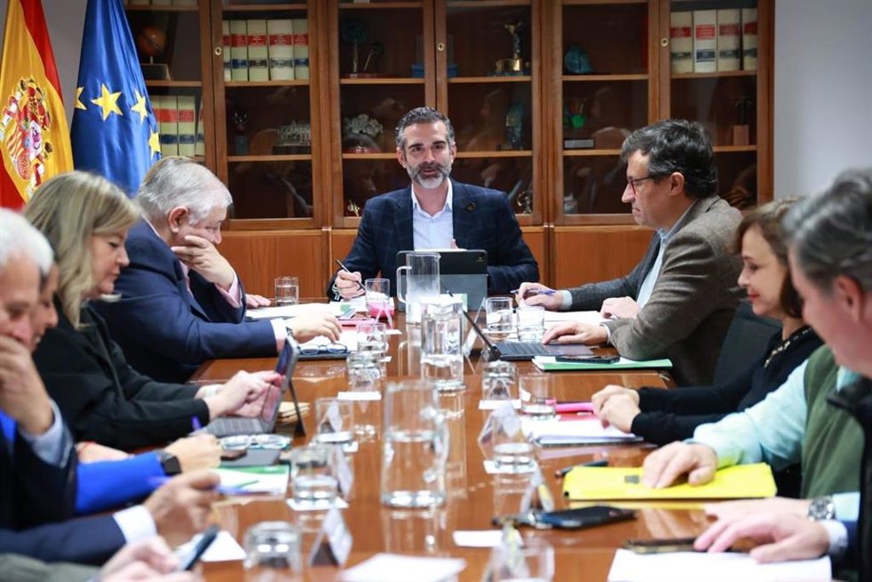 El consejero de Agricultura, Pesca, Agua y Desarrollo Rural, Ramón Fernández-Pacheco.
