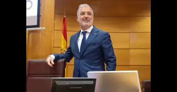 Collboni defiende en el Senado una bajada del 4,9% del alquiler en Barcelona con la Ley de Vivienda