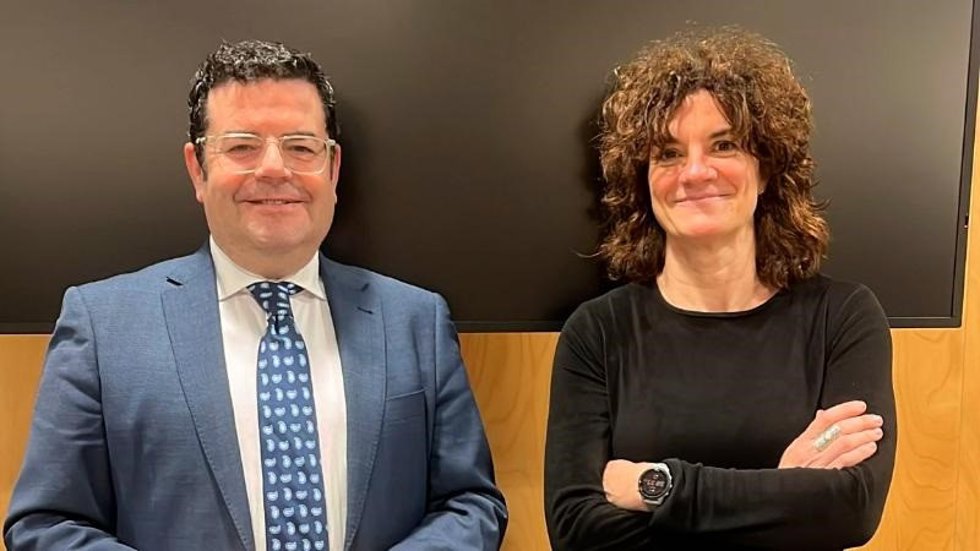 El consejero de Hacienda, Gobernanza Pública, Sociedad Digital y Portavocía, Alfonso Domínguez, acompañado por la directora general de Control Presupuestario, Amaya Latorre, asiste en Madrid al pleno del Consejo de Política Fiscal y Financiera (CPFF)