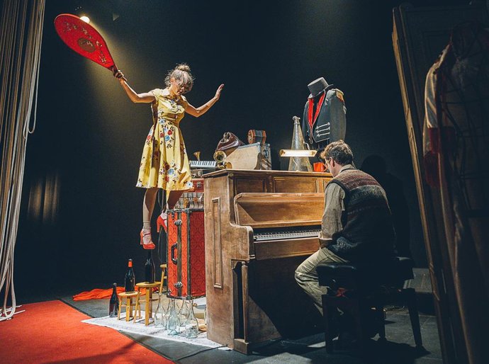 El Teatre Arniches de Alicante presenta una doble programación con el circo como protagonista