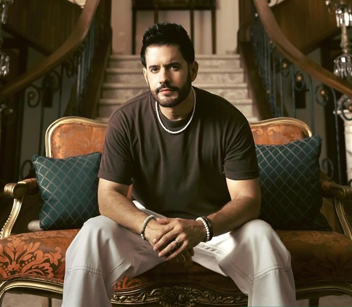 Manny Cruz, cantante dominicano