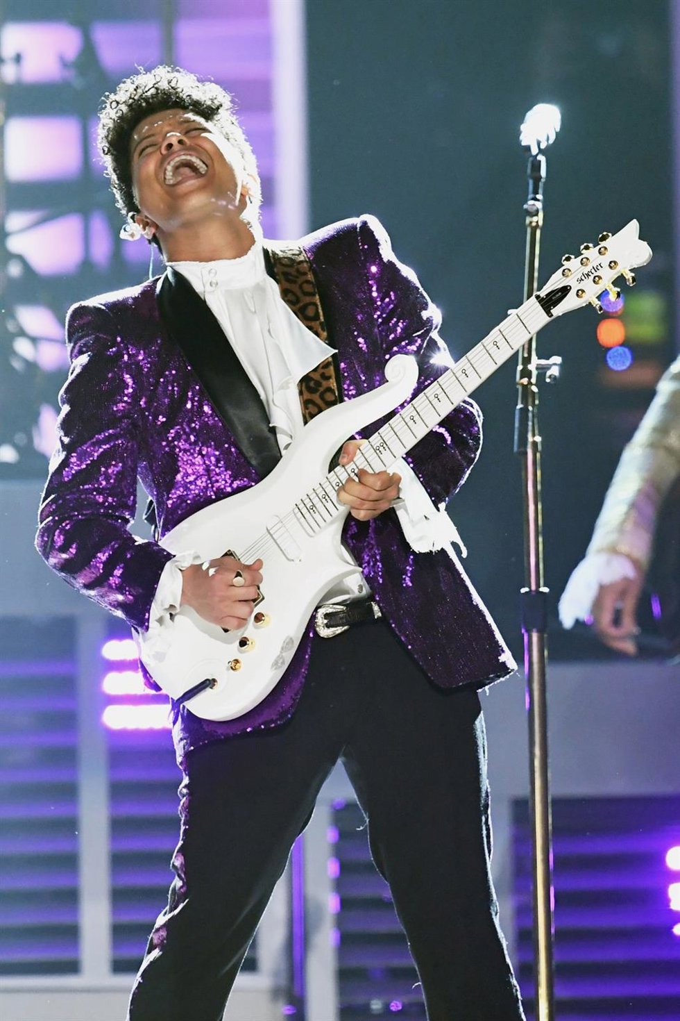 Archivo - Bruno Mars 59th Grammy Awards