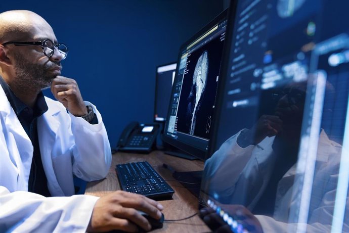 Archivo - Uso de inteligencia artificial en medicina.