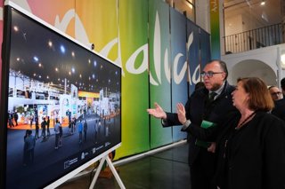 Andalucía presenta en Fitur su modelo turístico sostenible con 20 destinos en un espacio funcional y emocional. El consejero Arturo Bernal destaca las caractertísticas del mayor pabellón turístico de Andalucde de la historia.