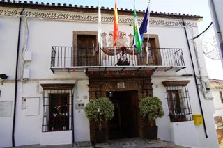 Ayuntamiento de Benalauría.