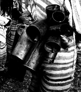 Cucurrumachos en Navalosa, en la celebración del festival anual de Mascarávila