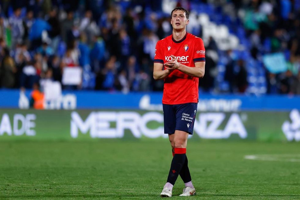 Archivo - Jorge Herrando, en un partido con Osasuna.